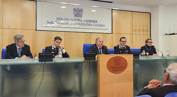 Collaborazione tra Confindustria e Ance Cosenza con il Comando provinciale dell’Arma dei Carabinieri